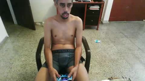 Snapshot of natsurept chatting on October 22, 11:01 am Jose online show from October 22, 11:01 am