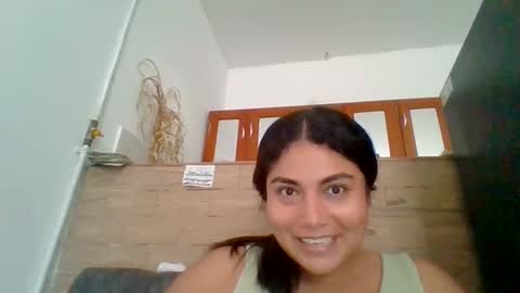 natty_santamaria online show from May 12, 6:17 pm