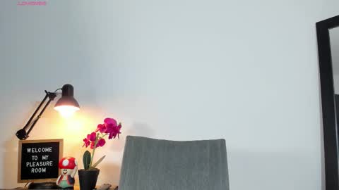 Natty Trainor online show from February 23, 9:06 pm