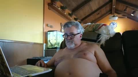Snapshot of naturalchef69 chatting on March 11, 12:44 am naturalchef69 online show from March 11, 12:44 am