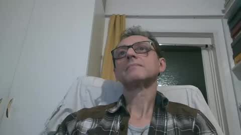 naturista25 online show from November 25, 3:44 pm