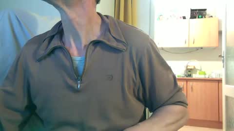 naturista25 online show from November 26, 10:39 pm