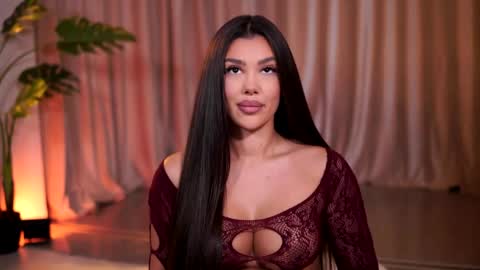 Naty online show from April 24, 7:16 pm