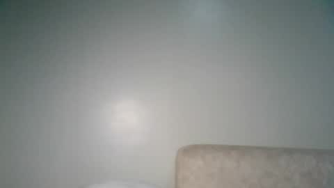 naughti_garlie online show from August 6, 2:53 am