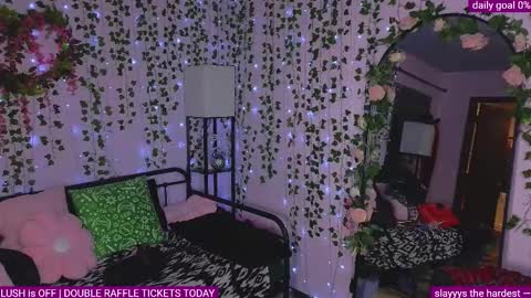 bella online show from December 18, 1:45 am