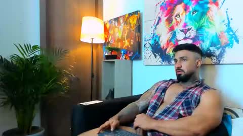 Miller online show from November 28, 11:23 pm