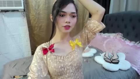 emma online show from November 9, 4:54 pm