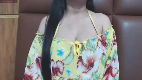 riya online show from May 6, 6:14 pm