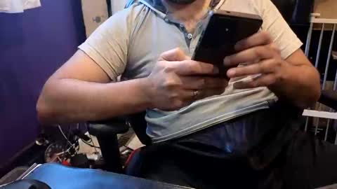 sakhtlaundaz online show from February 25, 10:02 pm