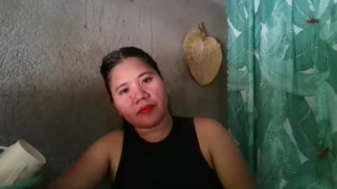 naughtyhotladyxx online show from April 13, 1:32 am