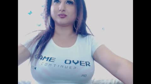 Snapshot of naughtymaya4you chatting on September 17, 9:57 am naughtymaya4you online show from September 17, 9:57 am