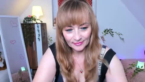 Milana - on air every day except Wednesday from 9 pm to 4 am European time online show from October 27, 8:42 pm