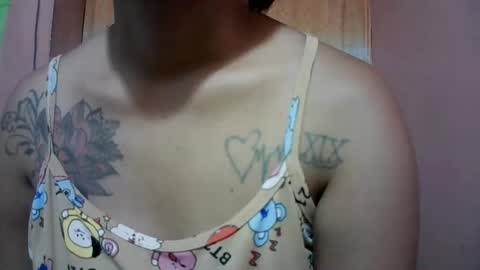 naughtymom_33 online show from October 17, 1:53 am