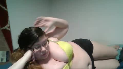 Natalie online show from May 1, 1:21 am