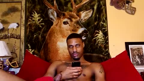 Mekhi or Khi online show from December 24, 7:11 pm