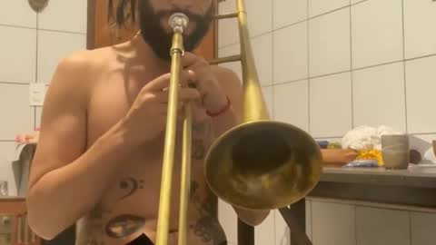 navespacial13 online show from October 4, 11:24 pm