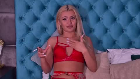 NayaBliss online show from March 22, 4:33 pm