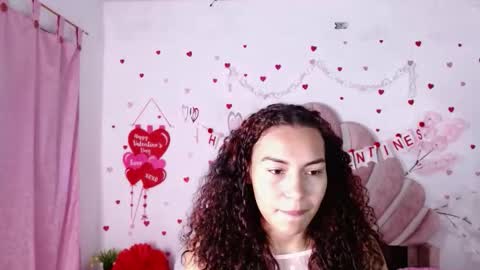 naya_fox1 online show from February 15, 7:12 pm