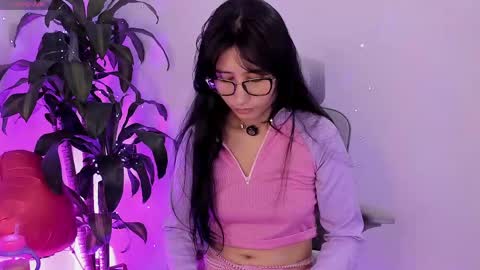 Naye  online show from April 28, 2:27 am