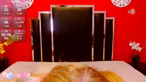 Snapshot of nayla_garner chatting on February 25, 6:01 pm Lady Nayla online show from February 25, 6:01 pm