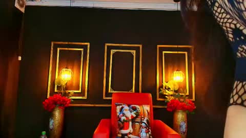 Nayla  online show from December 15, 9:11 pm