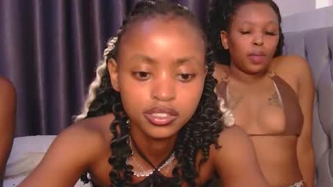 Britney online show from December 2, 5:33 pm