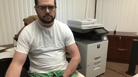 nayrb352 online show from December 18, 7:52 pm