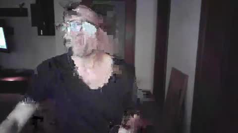 Sebastian online show from January 3, 1:38 am