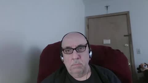 Tom online show from May 31, 9:05 pm