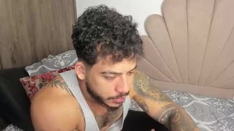 Nei turn green online show from November 15, 10:00 pm