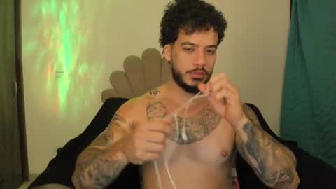 Nei turn green online show from April 16, 6:02 am