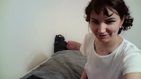 nefertiti_queen online show from April 2, 8:49 pm