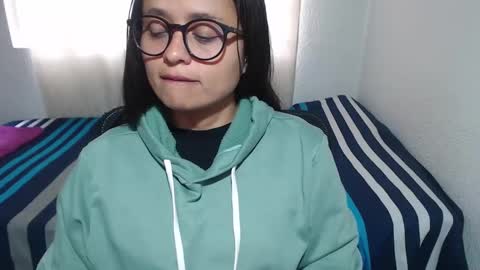 Zoe online show from September 17, 3:26 pm