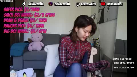 nekoxwaifu online show from March 19, 7:58 am