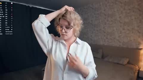 nelly_gloss online show from June 13, 7:52 am