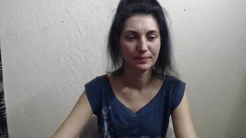 Nensy online show from February 10, 3:26 pm