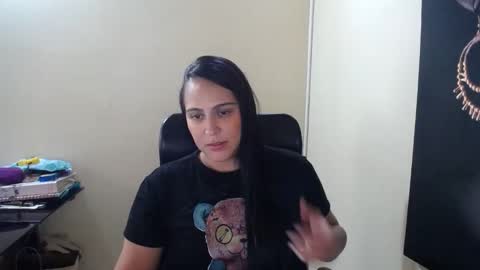 kelly lopez online show from February 6, 6:46 pm