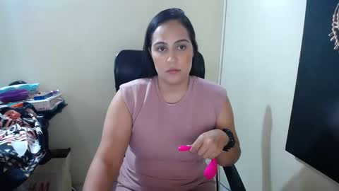 kelly lopez online show from February 1, 1:51 pm