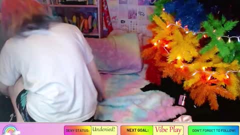 NerdGibbler online show from December 16, 6:09 am