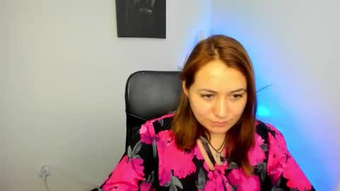 Nessa online show from December 16, 2:01 pm