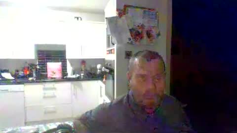 nesuk online show from December 5, 11:45 pm