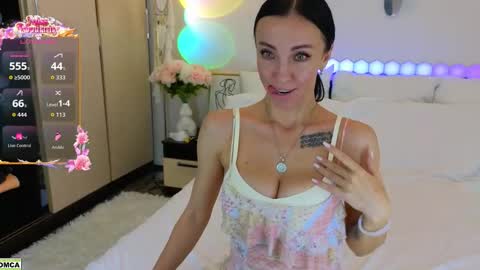 never give up  online show from February 10, 4:32 pm