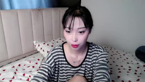 Rin online show from May 19, 1:56 am