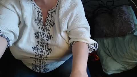 Lilly  online show from April 7, 4:47 am