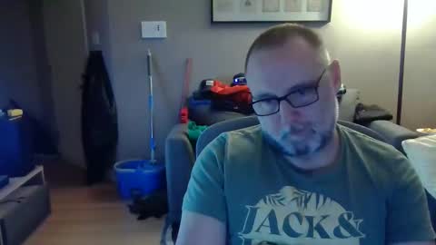 NewWorld online show from May 24, 12:18 am