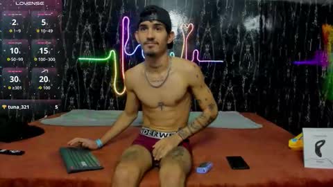 Yeison online show from December 23, 4:07 am