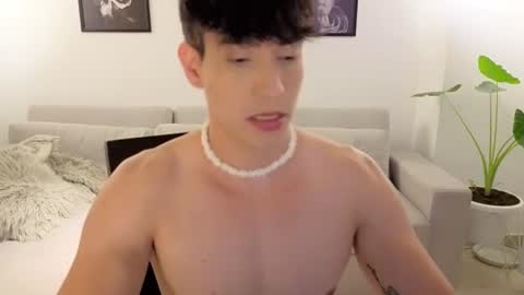   online show from June 12, 11:48 pm