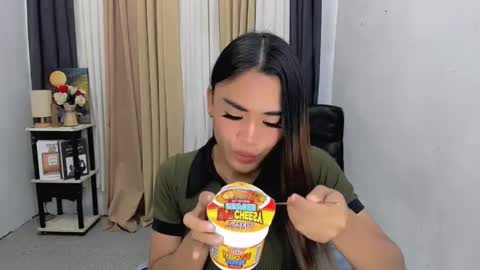 hottie nicole online show from January 19, 1:37 am