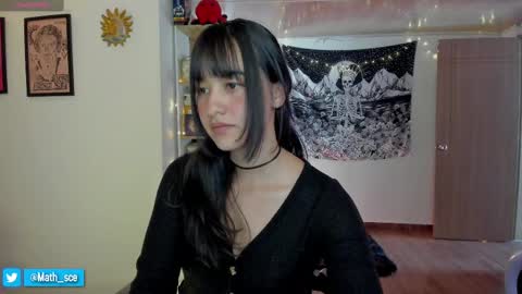 Snapshot of nia_blaze chatting on October 7, 7:21 pm Nia online show from October 7, 7:21 pm