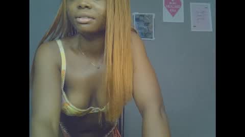 Niababy5 online show from February 5, 8:56 pm